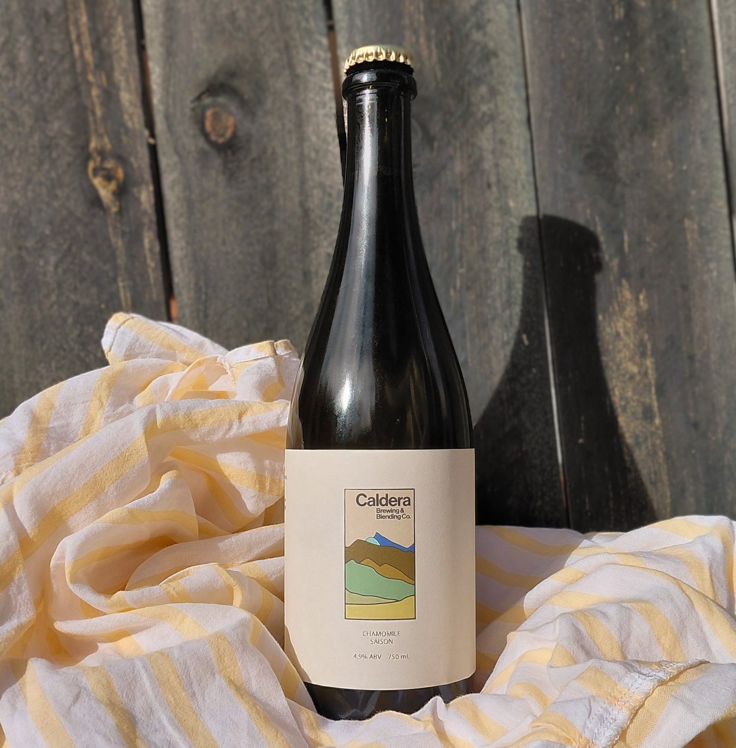 Chamomile | 4.9% ABV | 750 mL